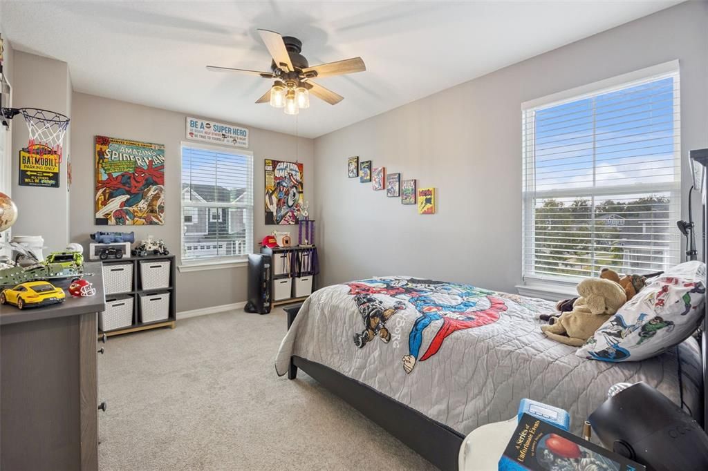 合同活跃: $509,900 (4 贝兹, 2 浴室, 2182 平方英尺)