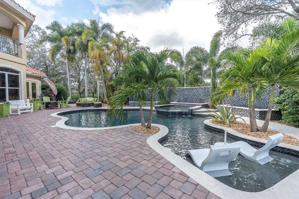 En Venta: $2,470,000 (6 camas, 5 baños, 5767 Pies cuadrados)