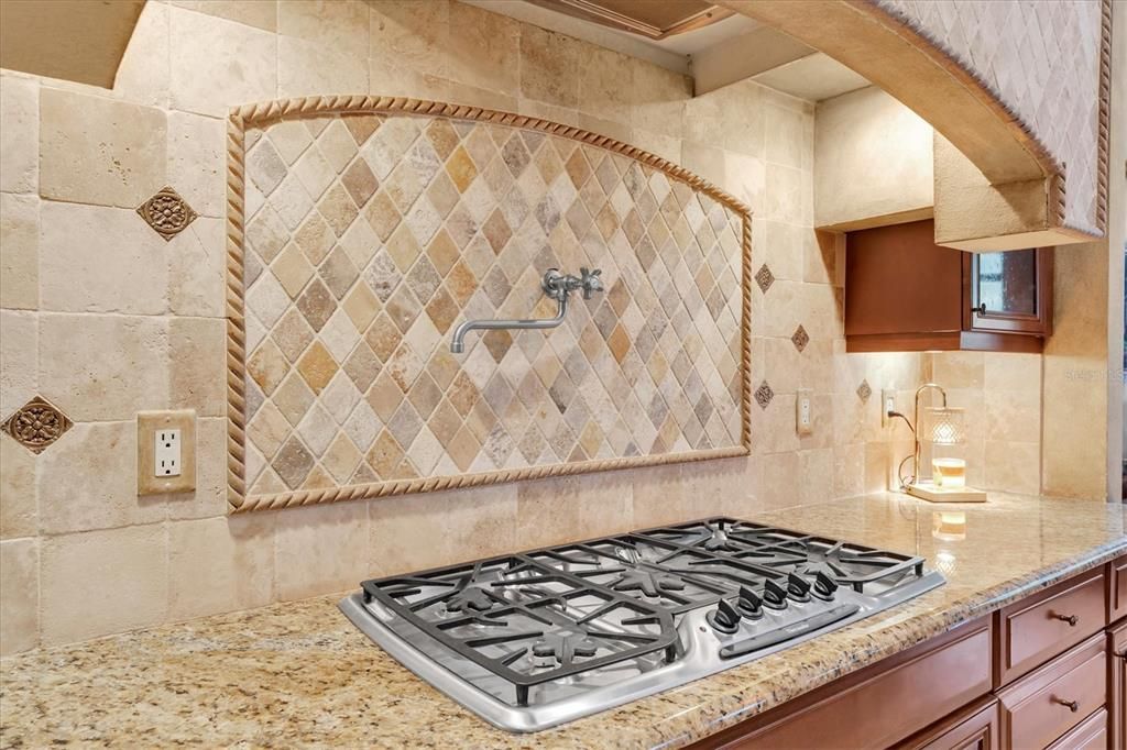 En Venta: $2,470,000 (6 camas, 5 baños, 5767 Pies cuadrados)