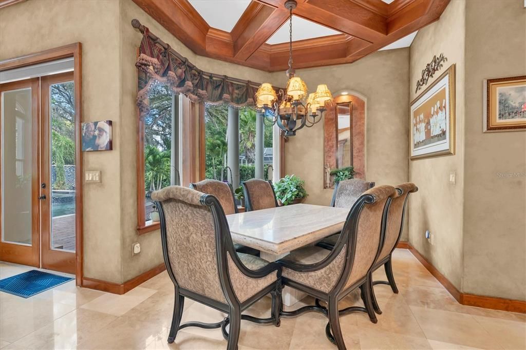 En Venta: $2,470,000 (6 camas, 5 baños, 5767 Pies cuadrados)