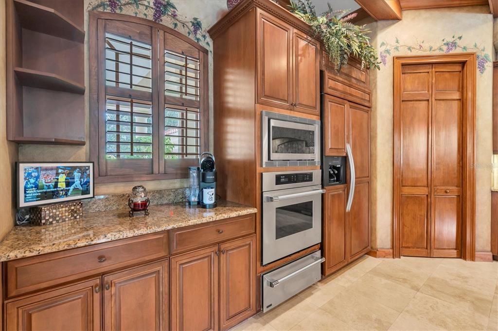 En Venta: $2,470,000 (6 camas, 5 baños, 5767 Pies cuadrados)