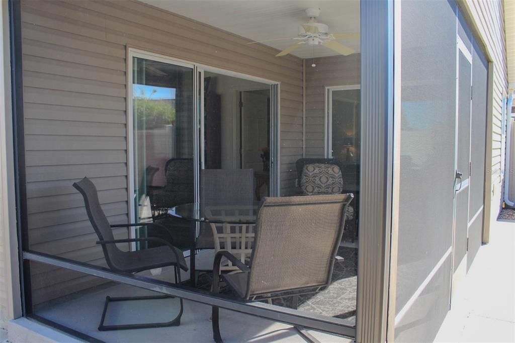 For Sale: $364,900 (3 beds, 2 baths, 1409 Square Feet)