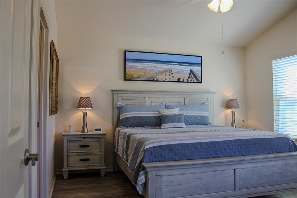 For Sale: $364,900 (3 beds, 2 baths, 1409 Square Feet)