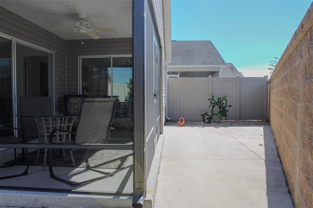 For Sale: $364,900 (3 beds, 2 baths, 1409 Square Feet)