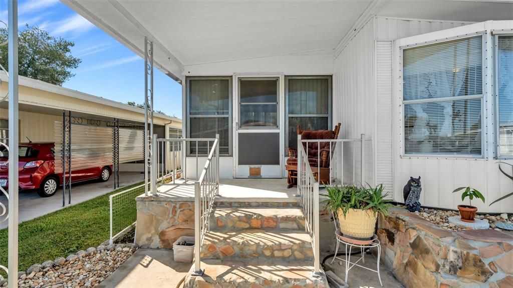 На продажу: $130,000 (2 спален, 1 ванн, 1178 Квадратных фут)