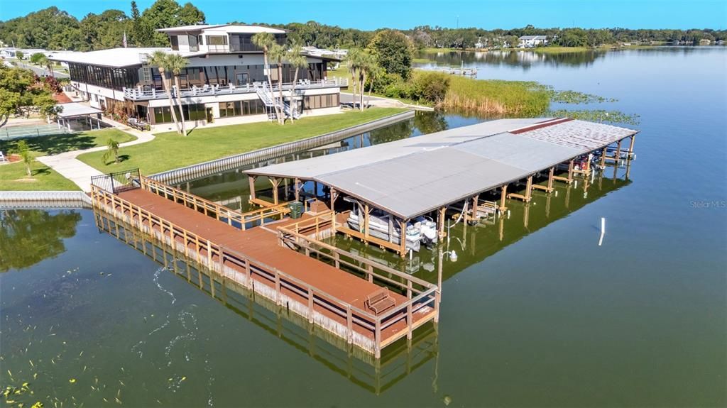 На продажу: $130,000 (2 спален, 1 ванн, 1178 Квадратных фут)