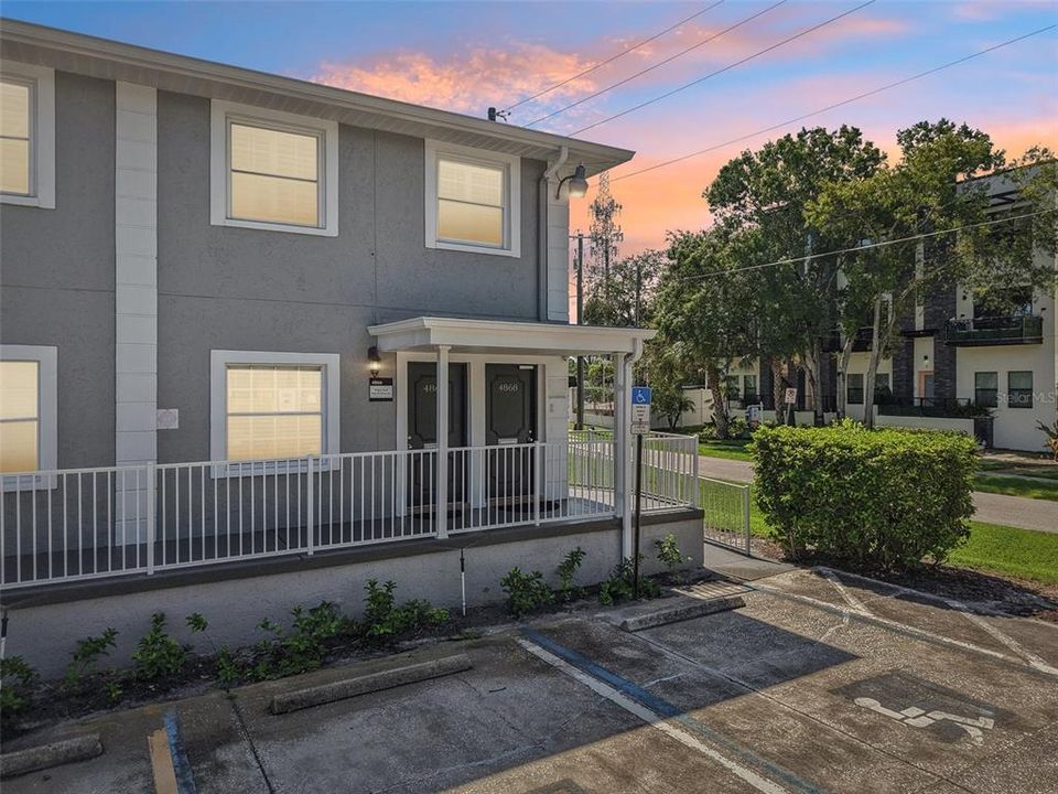 Active With Contract: $325,000 (0 beds, 0 baths, 1192 Square Feet)