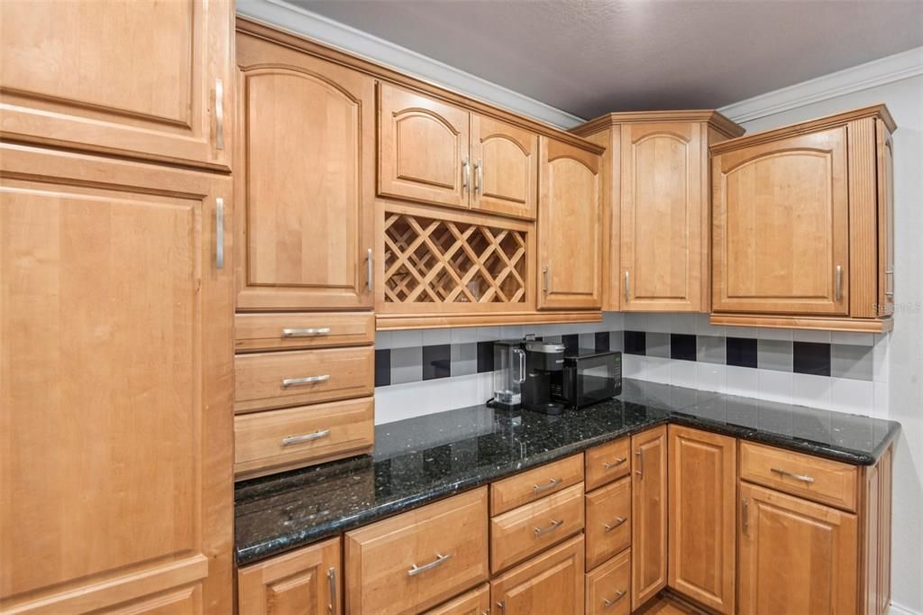 Active With Contract: $325,000 (0 beds, 0 baths, 1192 Square Feet)