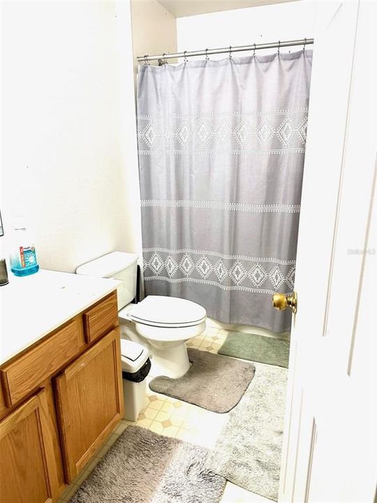 Active With Contract: $399,000 (4 beds, 2 baths, 2208 Square Feet)