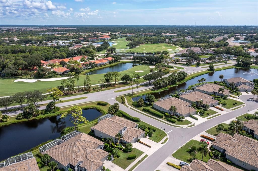 На продажу: $637,000 (2 спален, 2 ванн, 2265 Квадратных фут)