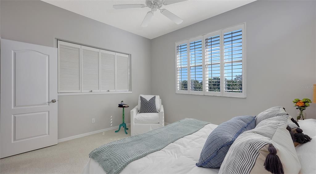 На продажу: $637,000 (2 спален, 2 ванн, 2265 Квадратных фут)