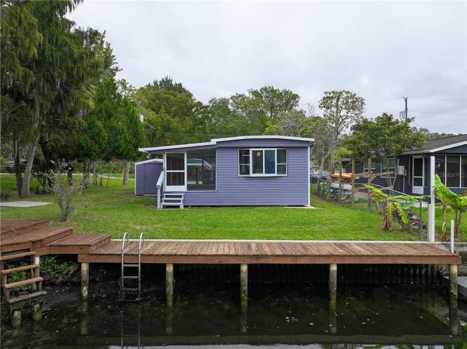 合同活跃: $335,000 (2 贝兹, 1 浴室, 784 平方英尺)