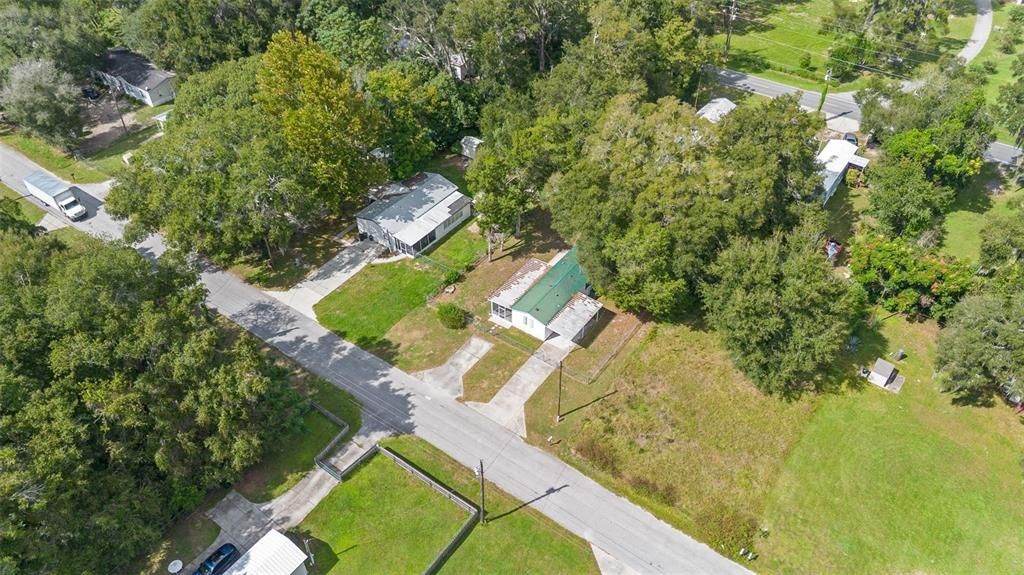 Active With Contract: $149,998 (2 beds, 2 baths, 1056 Square Feet)