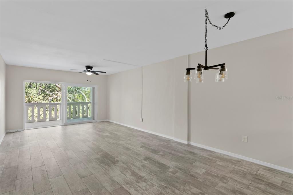 For Rent: $2,500 (1 beds, 1 baths, 750 Square Feet)