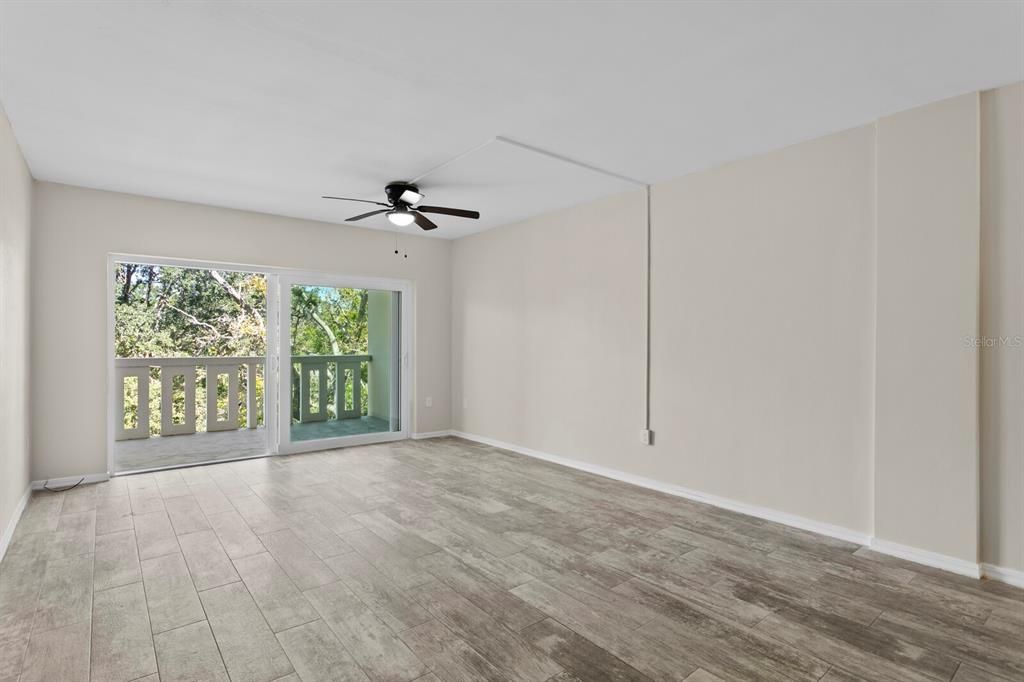 For Rent: $2,500 (1 beds, 1 baths, 750 Square Feet)