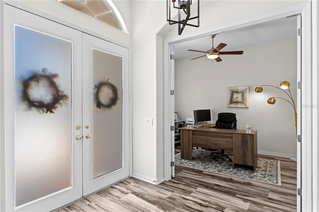 En Venta: $1,089,000 (4 camas, 3 baños, 3610 Pies cuadrados)