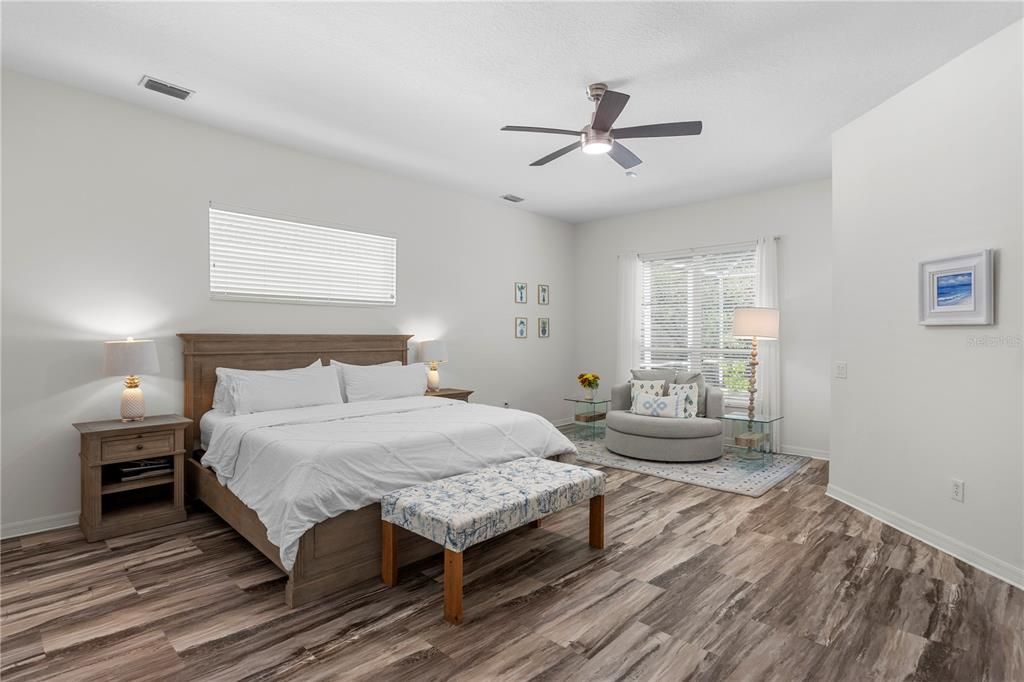 En Venta: $1,089,000 (4 camas, 3 baños, 3610 Pies cuadrados)