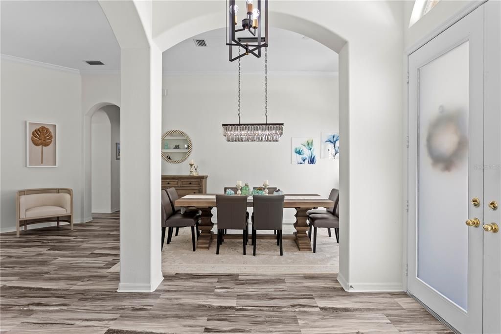 En Venta: $1,089,000 (4 camas, 3 baños, 3610 Pies cuadrados)