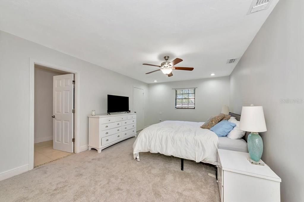 Active With Contract: $709,900 (4 beds, 2 baths, 2390 Square Feet)