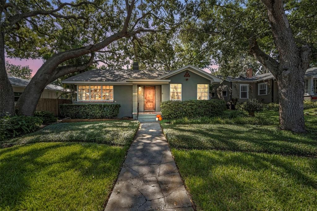 Recently Sold: $787,000 (3 beds, 2 baths, 1567 Square Feet)