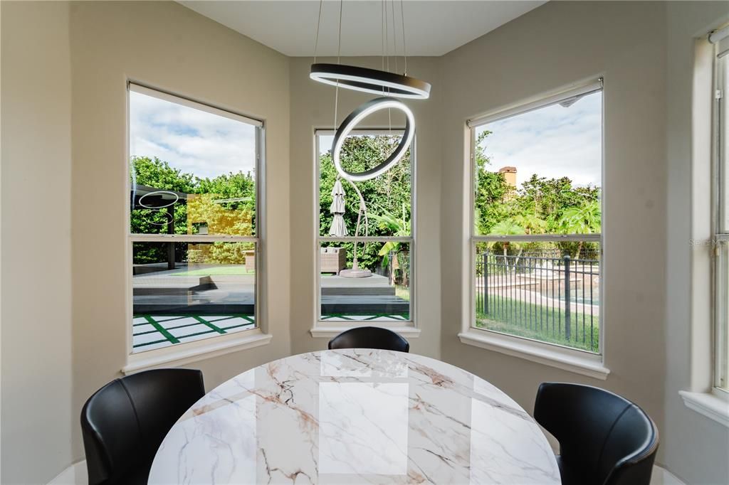 待售: $1,200,000 (4 贝兹, 4 浴室, 2787 平方英尺)