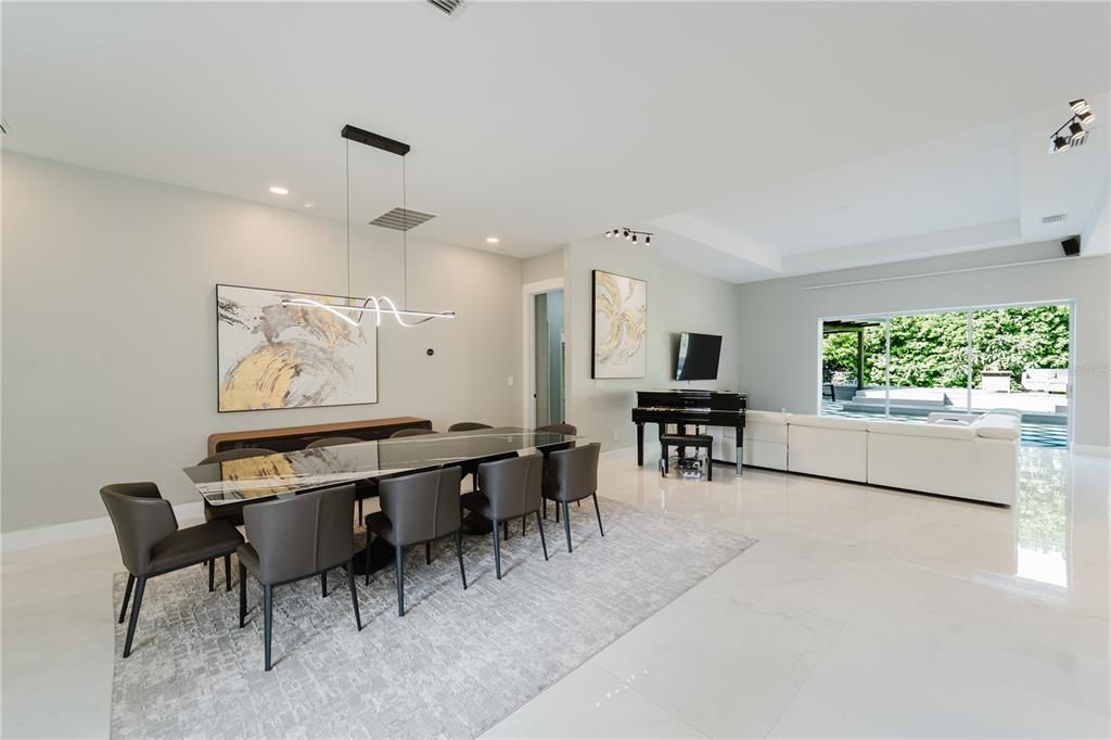 待售: $1,200,000 (4 贝兹, 4 浴室, 2787 平方英尺)