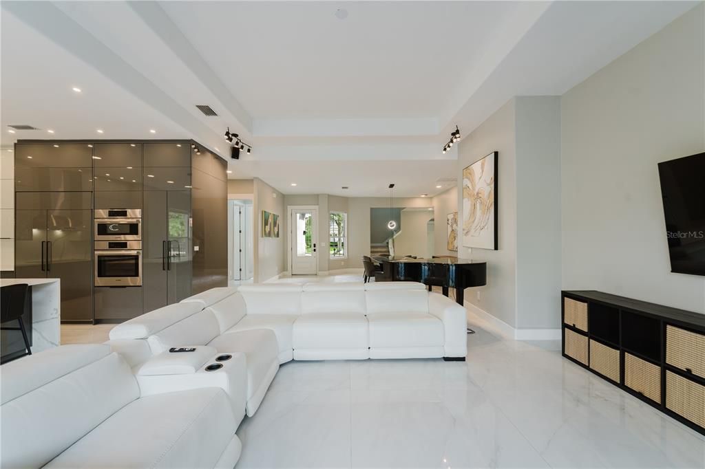 待售: $1,200,000 (4 贝兹, 4 浴室, 2787 平方英尺)