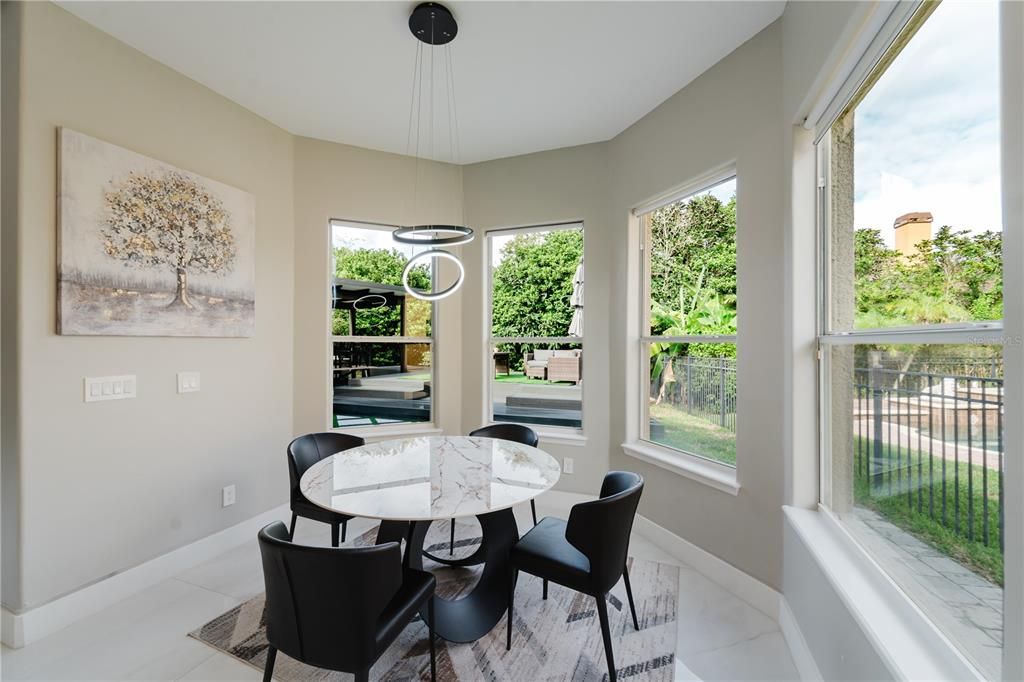 待售: $1,200,000 (4 贝兹, 4 浴室, 2787 平方英尺)