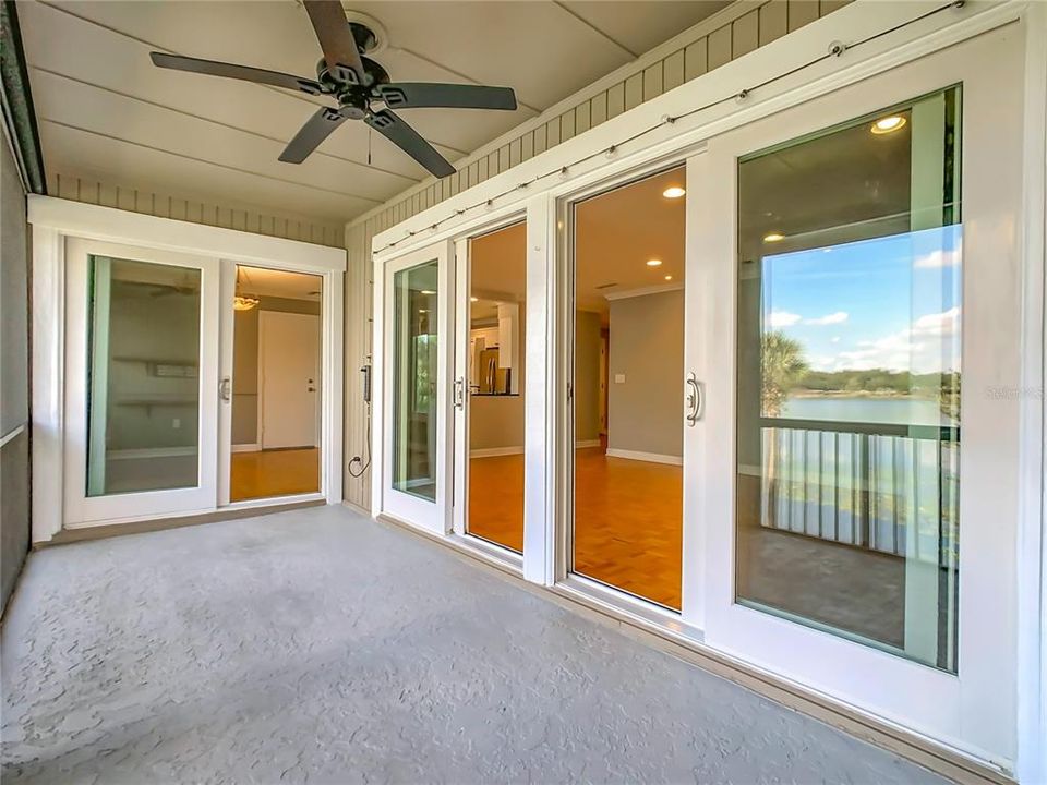 En Venta: $359,900 (2 camas, 2 baños, 1403 Pies cuadrados)