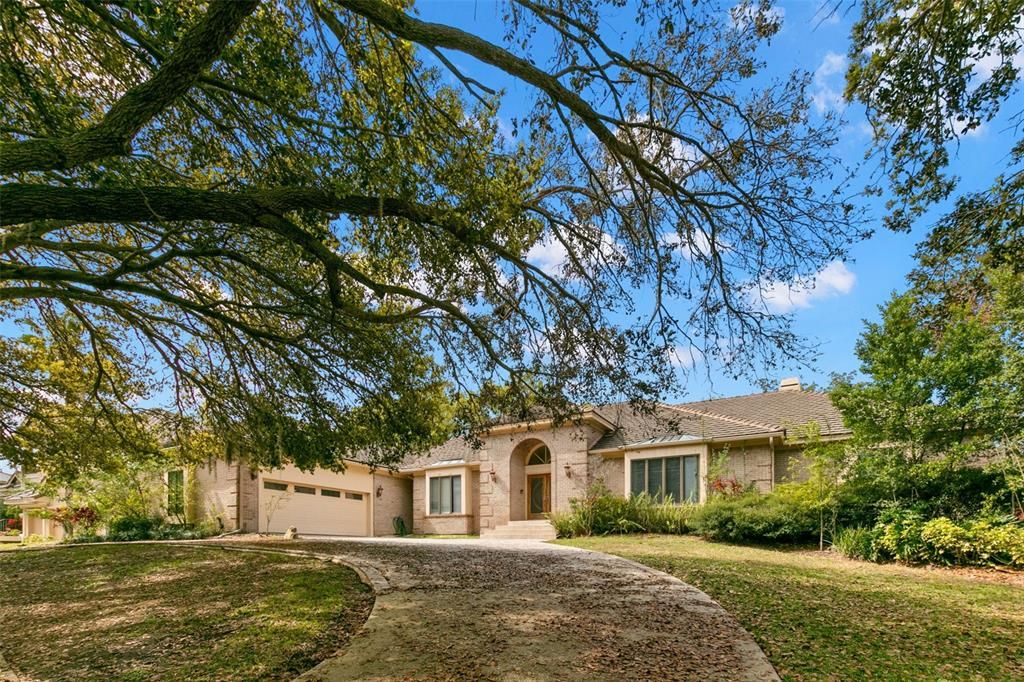 For Sale: $1,299,000 (5 beds, 4 baths, 4437 Square Feet)