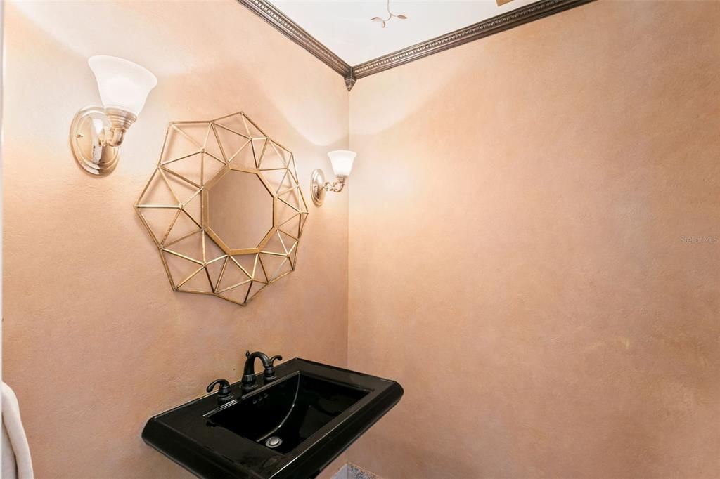 For Sale: $1,299,000 (5 beds, 4 baths, 4437 Square Feet)