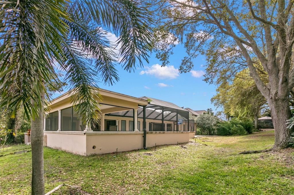 For Sale: $1,299,000 (5 beds, 4 baths, 4437 Square Feet)