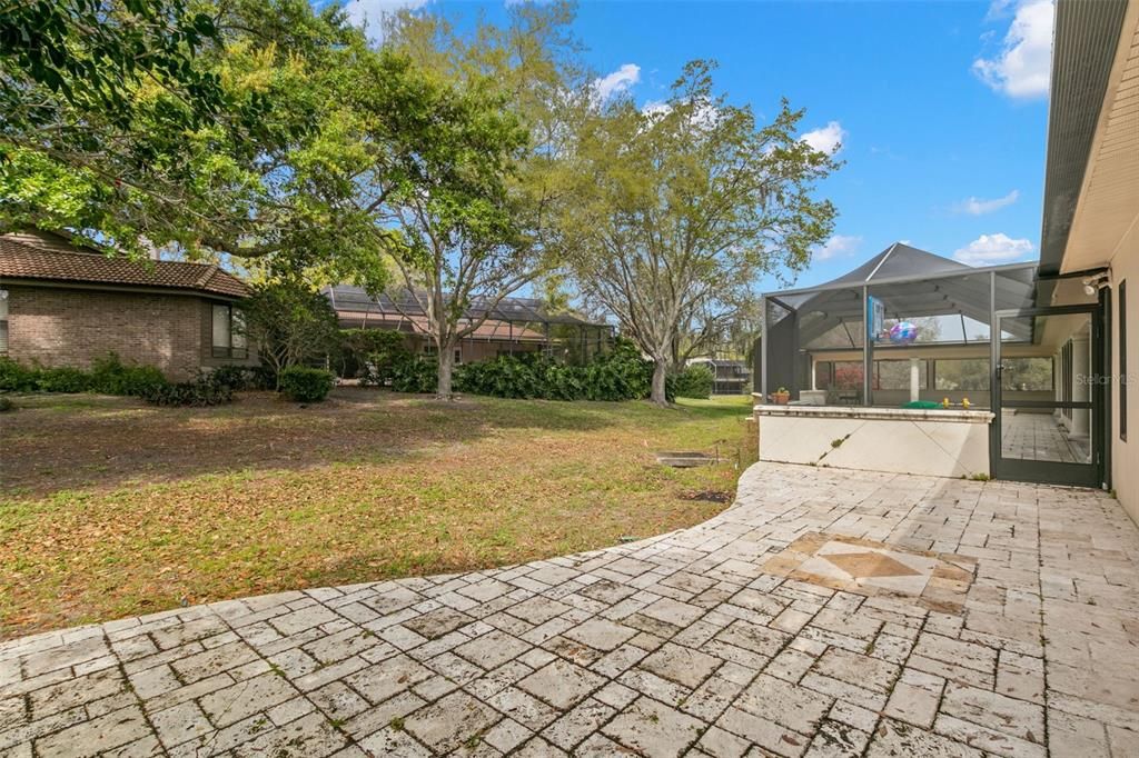 For Sale: $1,299,000 (5 beds, 4 baths, 4437 Square Feet)