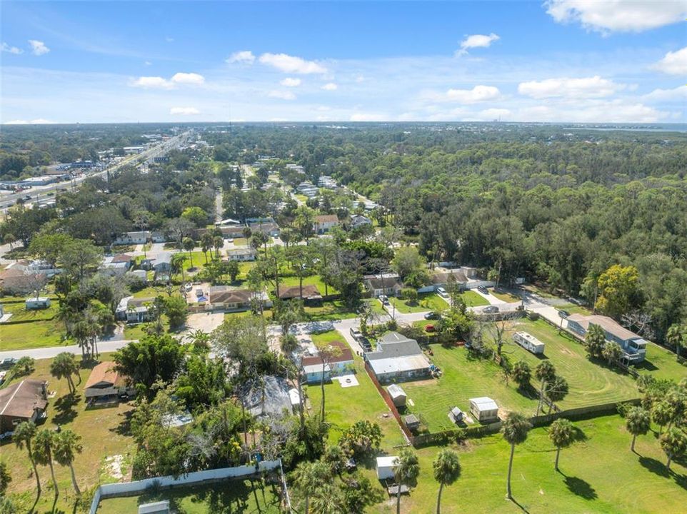 For Sale: $195,000 (2 beds, 1 baths, 720 Square Feet)