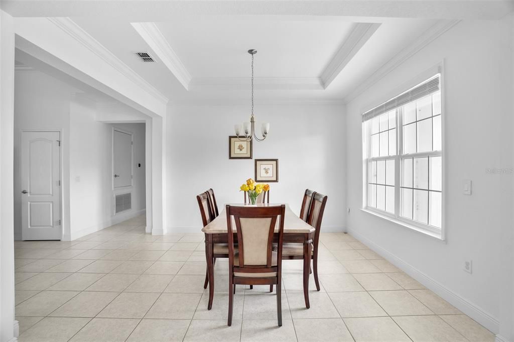 For Sale: $669,000 (4 beds, 3 baths, 3045 Square Feet)