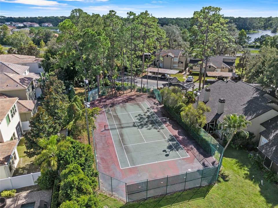 Под контрактом: $339,000 (3 спален, 2 ванн, 1384 Квадратных фут)