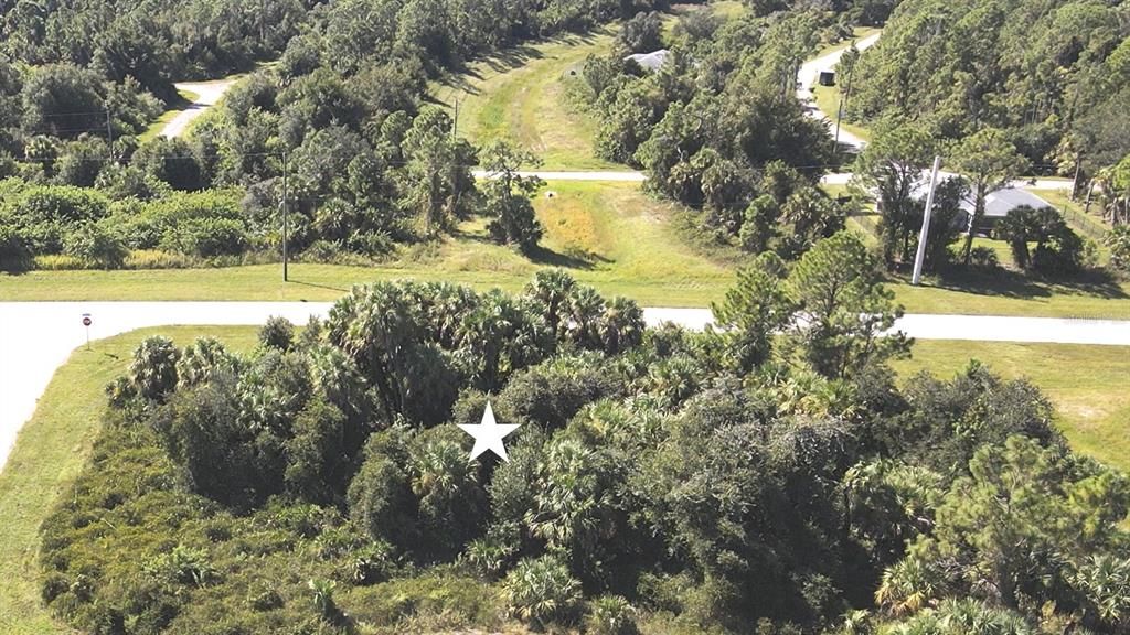 合同活跃: $15,500 (0.30 acres)