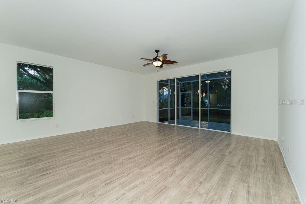 For Sale: $262,500 (3 beds, 2 baths, 1767 Square Feet)