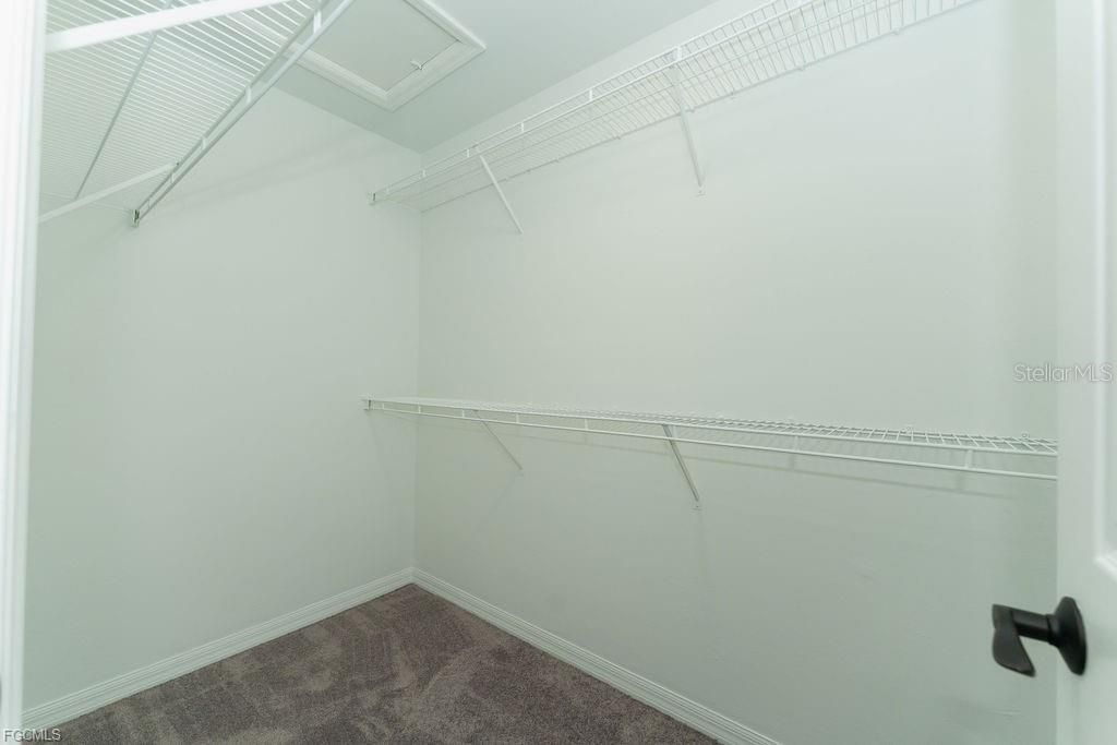 For Sale: $262,500 (3 beds, 2 baths, 1767 Square Feet)