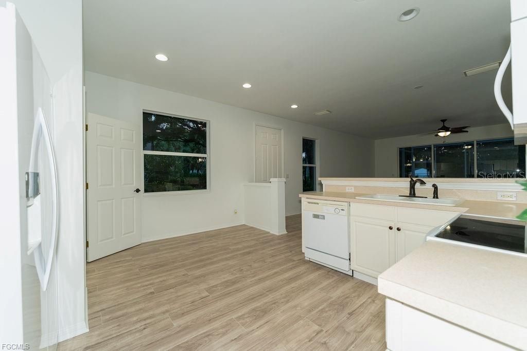 For Sale: $262,500 (3 beds, 2 baths, 1767 Square Feet)