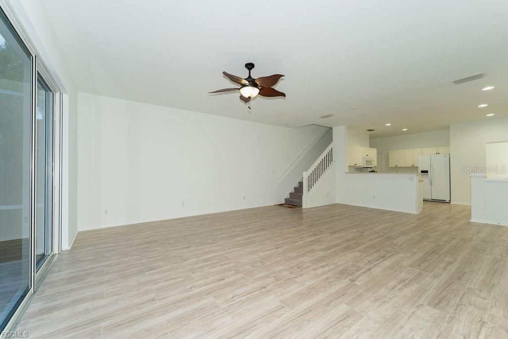 For Sale: $262,500 (3 beds, 2 baths, 1767 Square Feet)