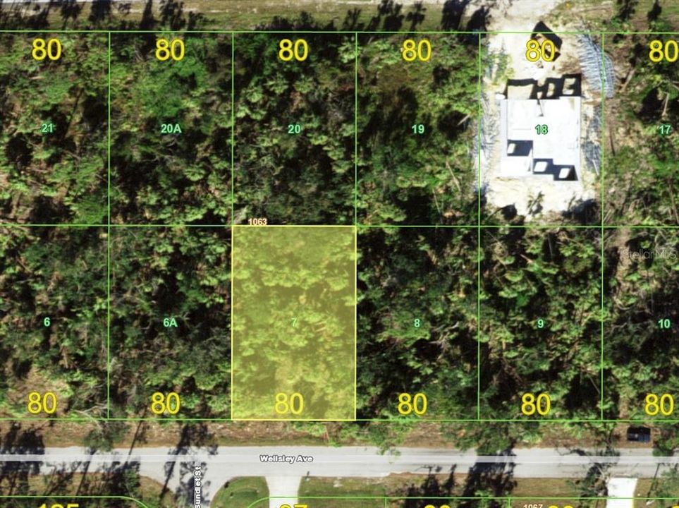 待售: $30,000 (0.23 acres)