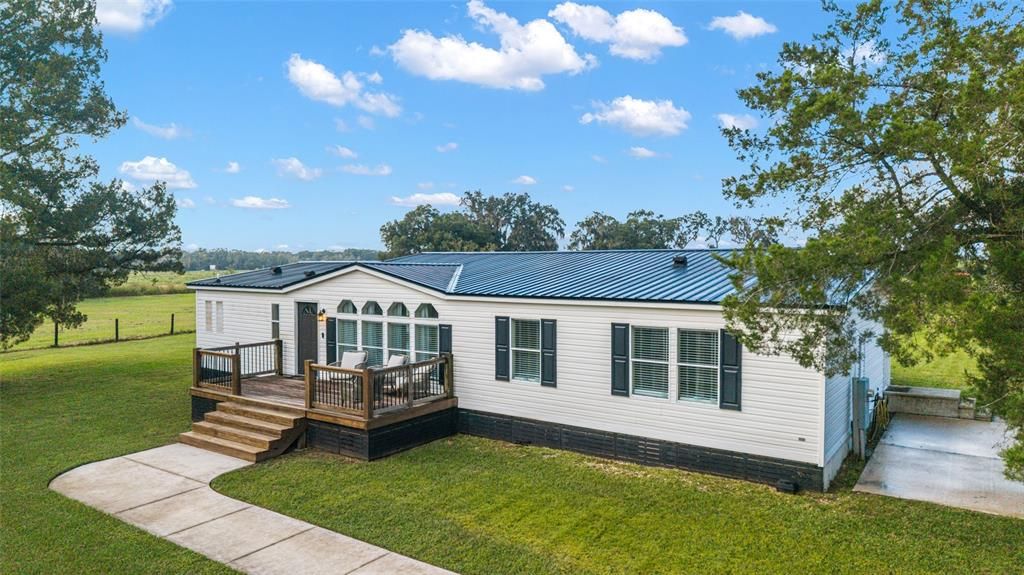 En Venta: $550,000 (4 camas, 3 baños, 2762 Pies cuadrados)