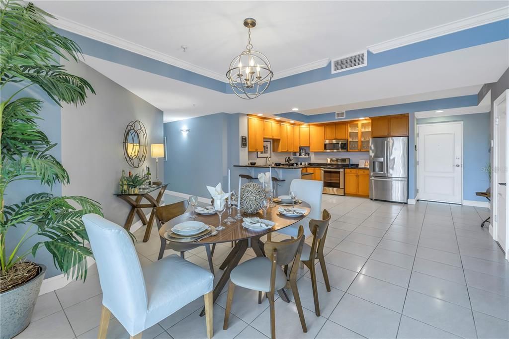 For Rent: $3,600 (3 beds, 2 baths, 1711 Square Feet)