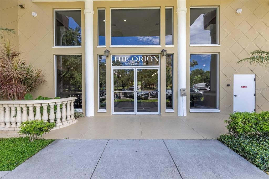 For Rent: $3,600 (3 beds, 2 baths, 1711 Square Feet)