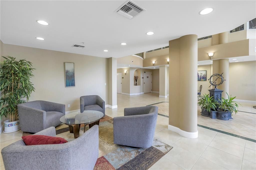 For Rent: $3,600 (3 beds, 2 baths, 1711 Square Feet)