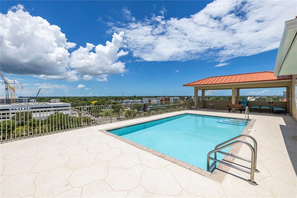 For Rent: $3,600 (3 beds, 2 baths, 1711 Square Feet)