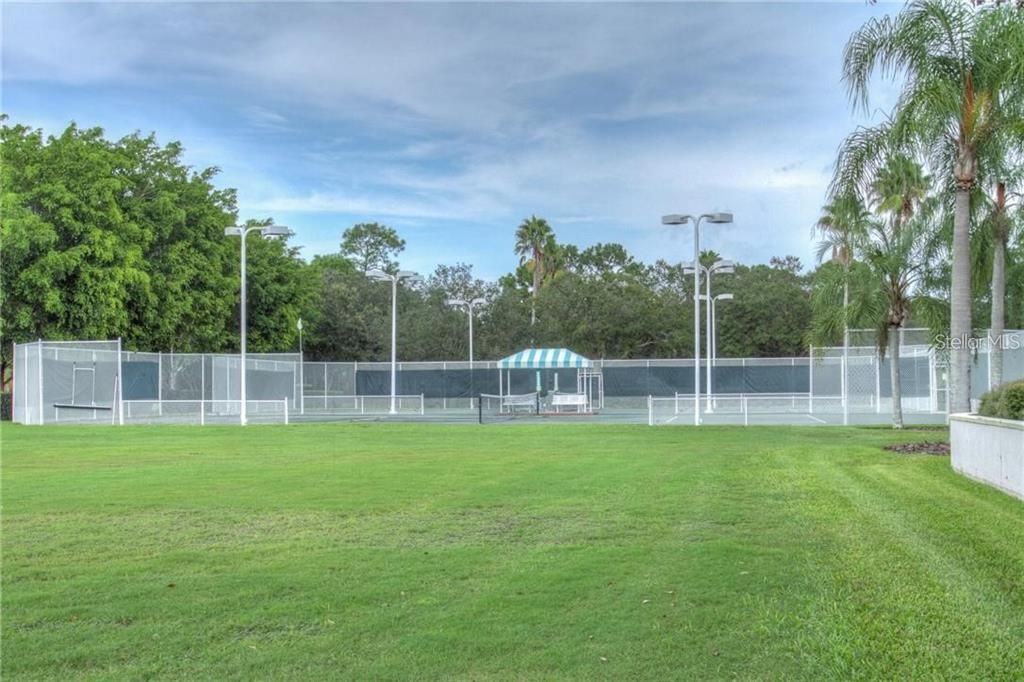 En Renta: $7,500 (4 camas, 3 baños, 2851 Pies cuadrados)