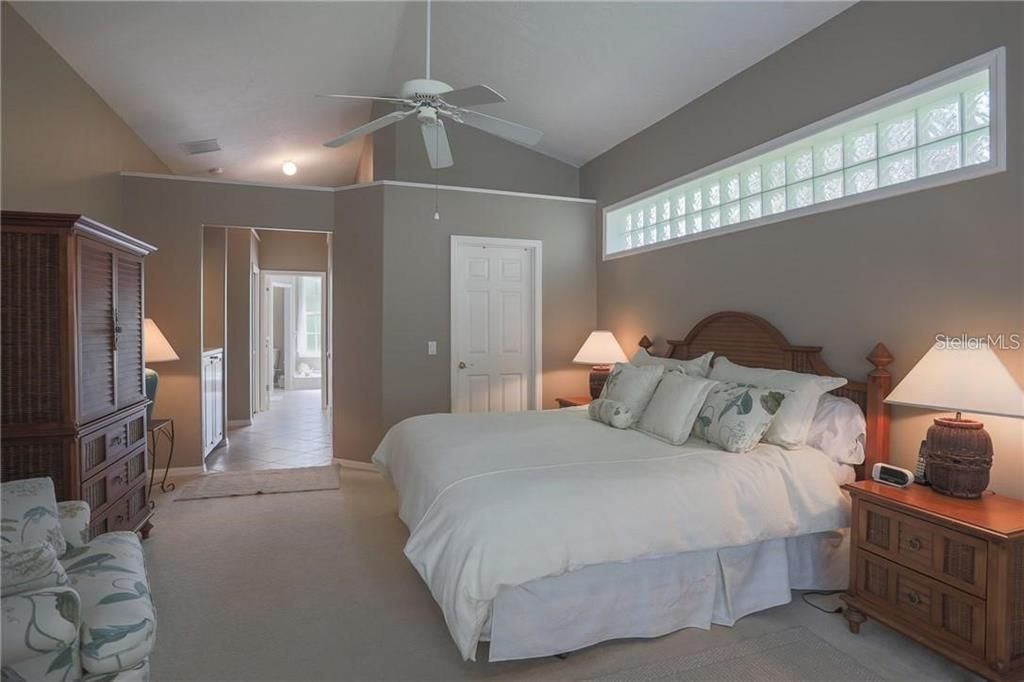 En Renta: $7,500 (4 camas, 3 baños, 2851 Pies cuadrados)