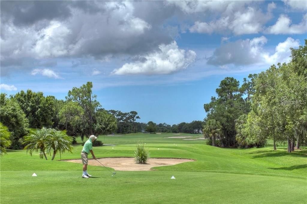 En Renta: $7,500 (4 camas, 3 baños, 2851 Pies cuadrados)